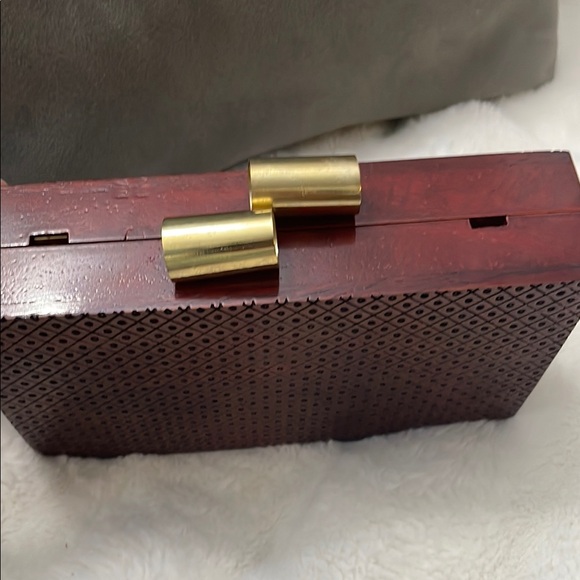 Ramla handmade Elegant Brown Clutch color burgundy